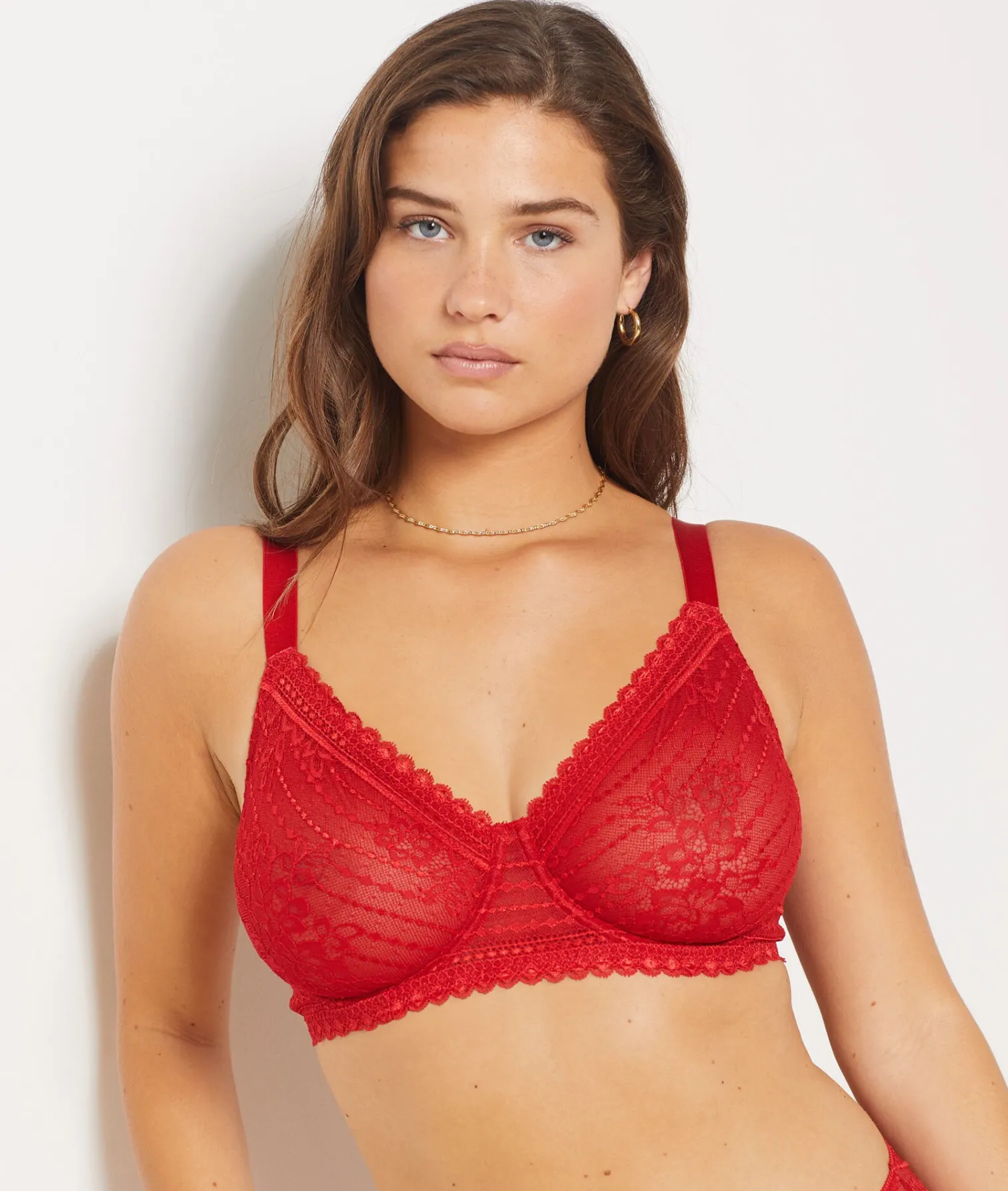 Etam Balconette Minimizer Bra with -1 Size Effect BLACK Cheap