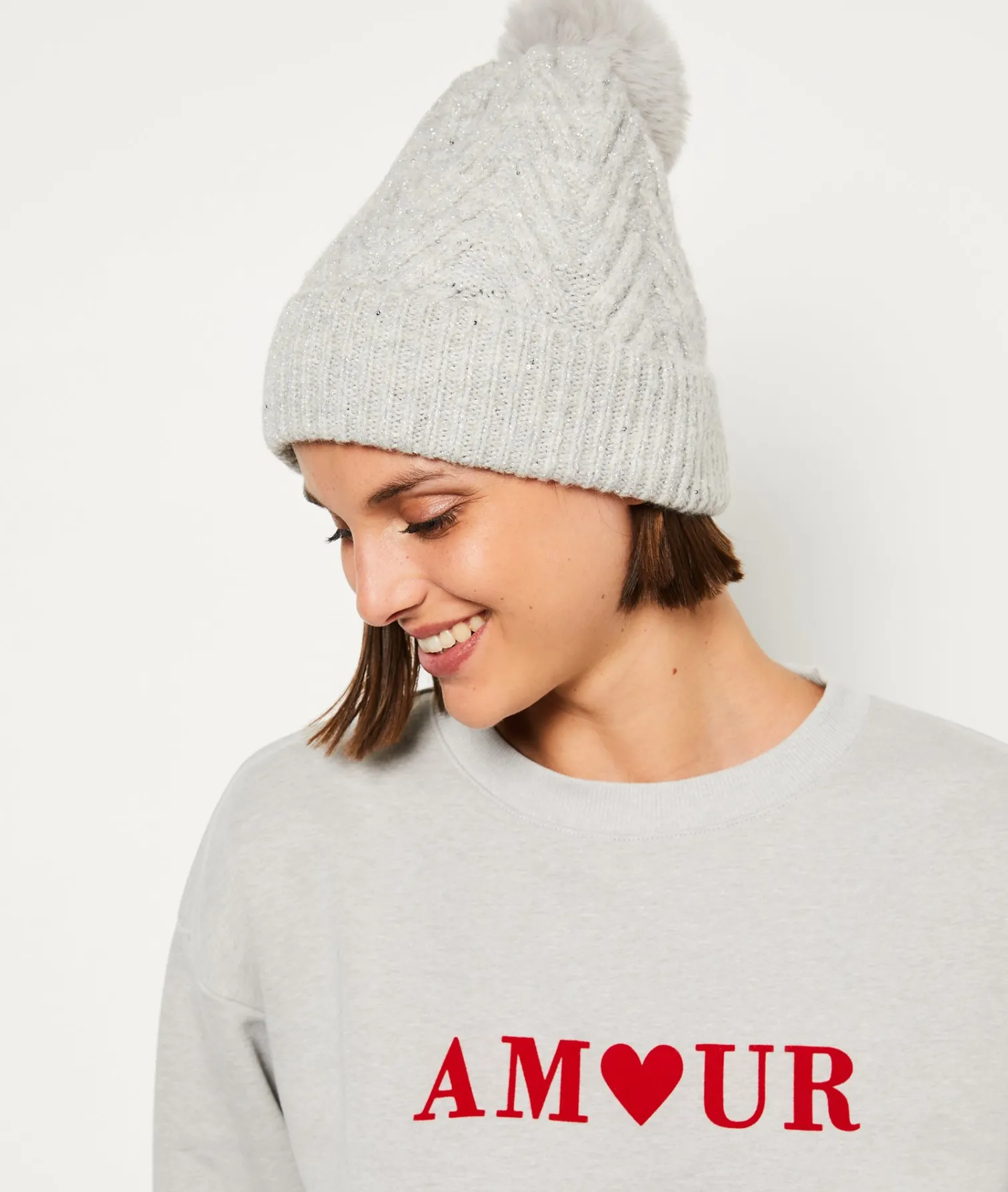 Etam Bonnet à pompon GRISCLAIR New