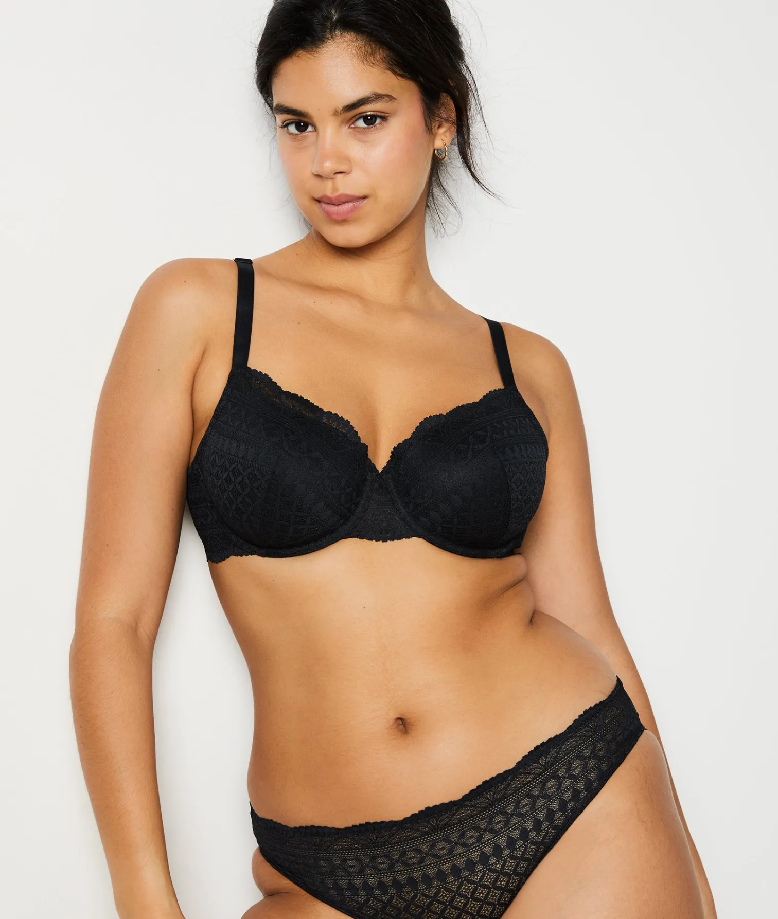 Etam Bra No. 4 - Lightly Lined Demi Bra NOIR Fashion