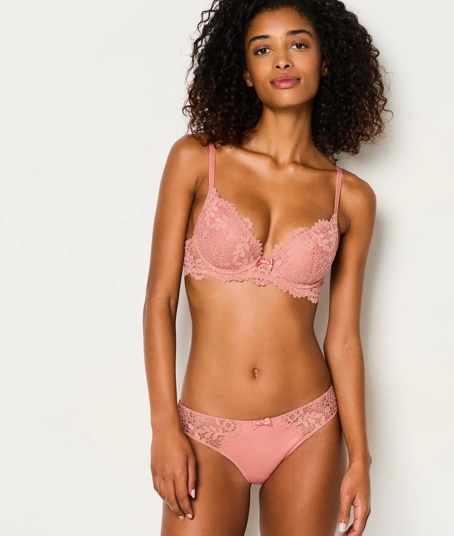 Etam Bra No. 2 - Plunging Push-Up PECHE Cheap