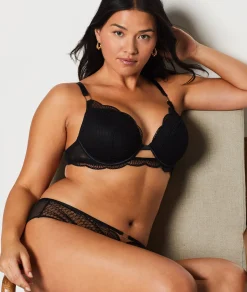 Etam Bra No. 5 - The Lightly Lined Plunge Bra BLACK Store