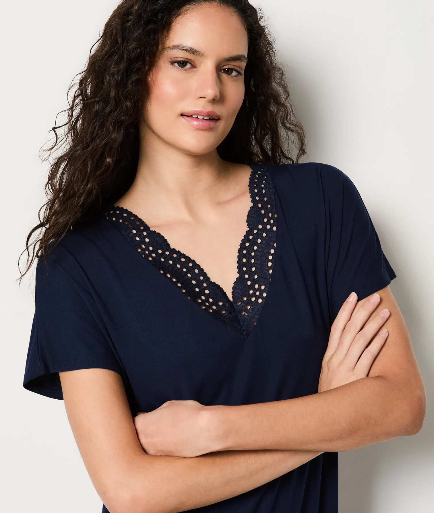 Etam Chemise de nuit décolleté dentelle en modal MARINE Shop