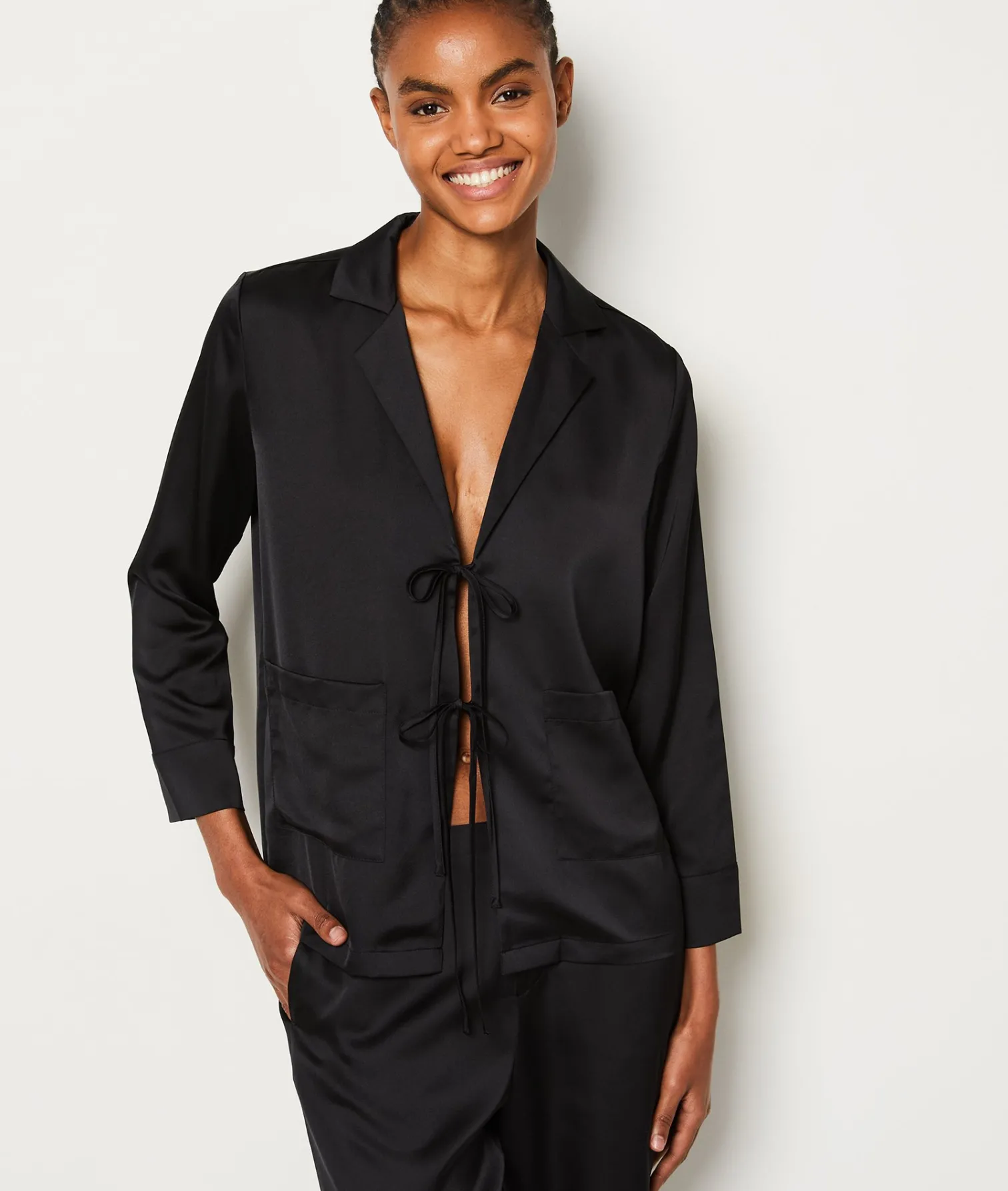Etam Chemise de pyjama satinée à noeud NOIR Outlet