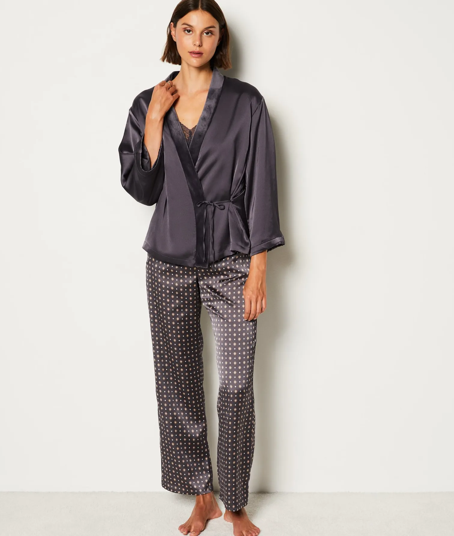 Etam Ensemble 3 pièces de pyjamas satiné ANTHRACITE Shop