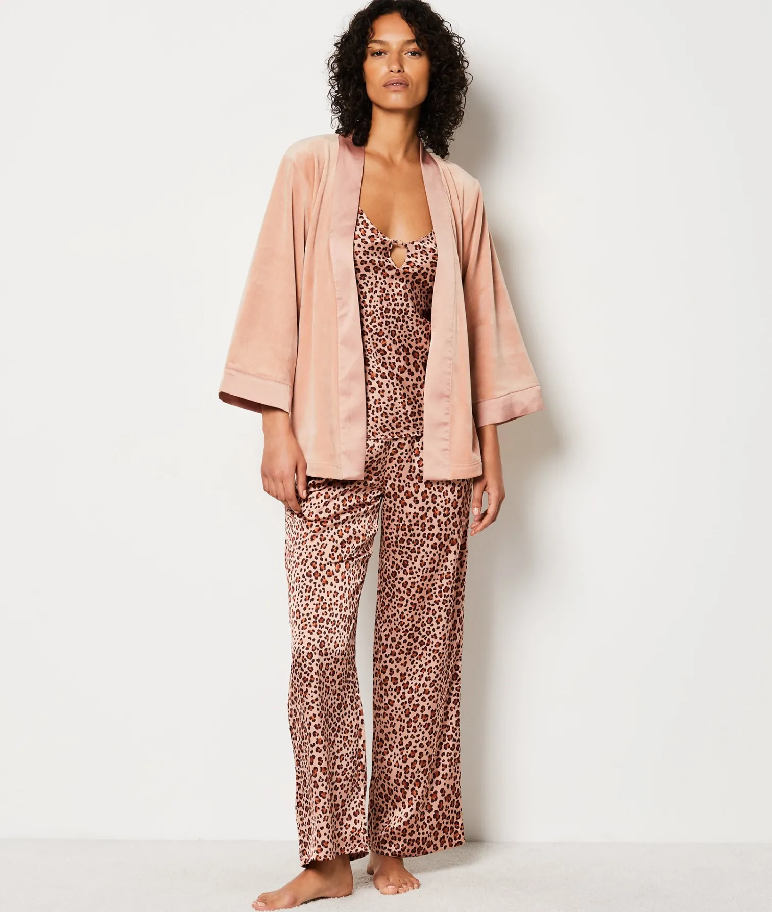 Etam Ensemble pyjama 3 pièces léopard veste micro polaire BLUSH Outlet