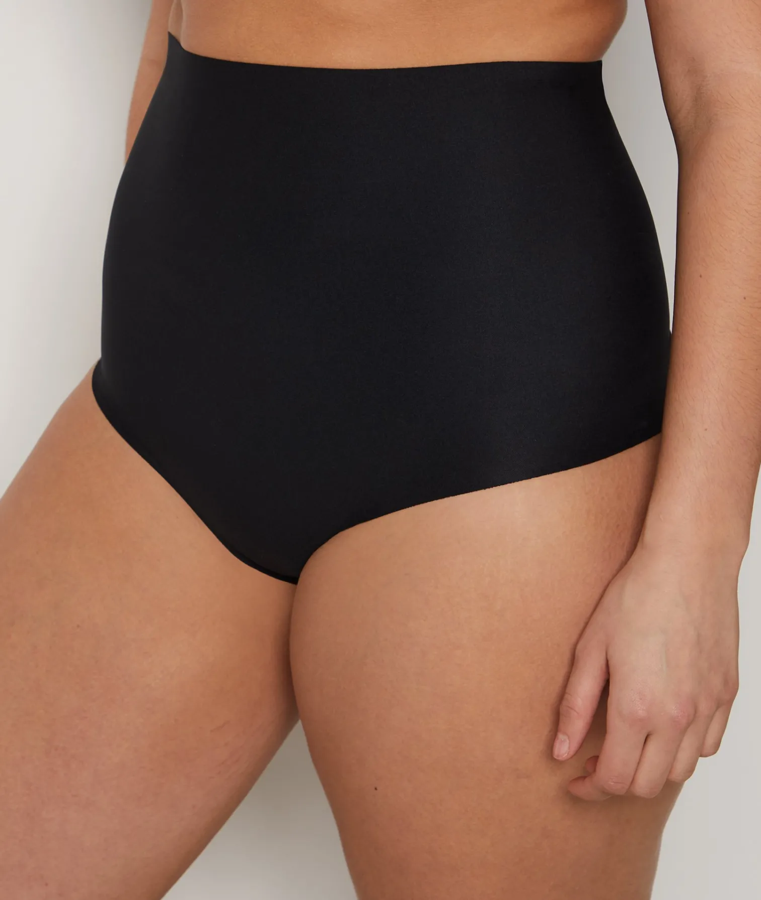 Etam High Waist Bikini - Firm Control BLACK Fashion