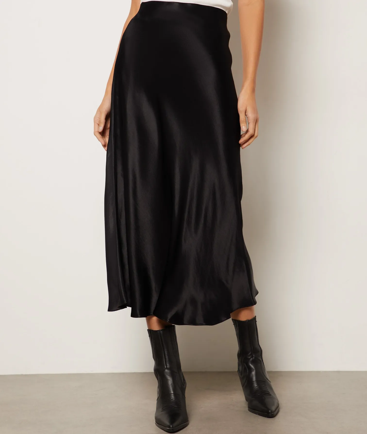 Etam Long Satin Skirt NOIR Best Sale