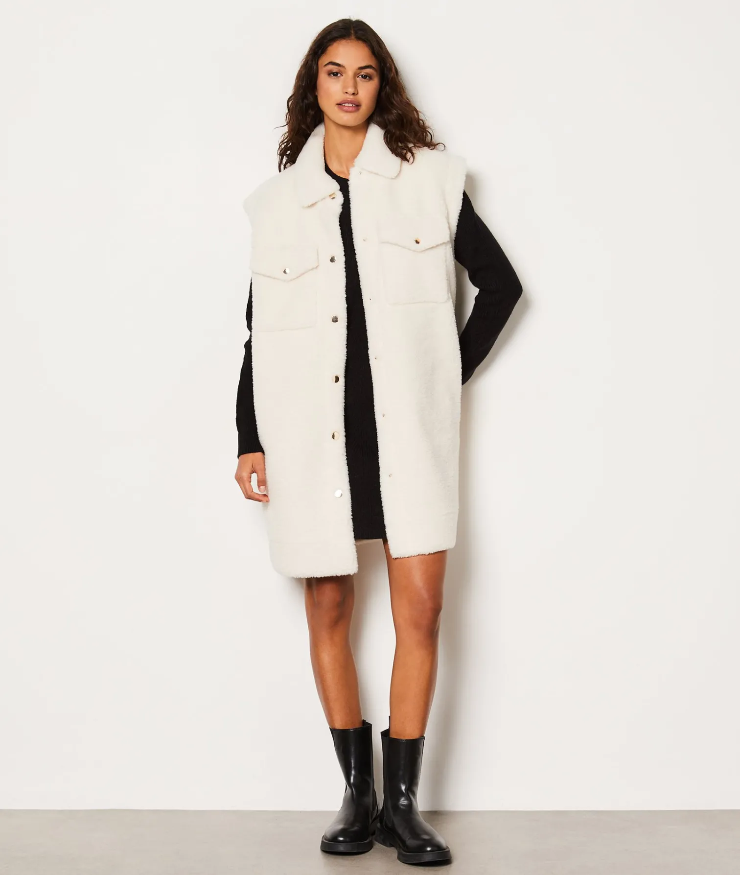 Etam Manteau sans manches en fausse fourrure ECRU Outlet