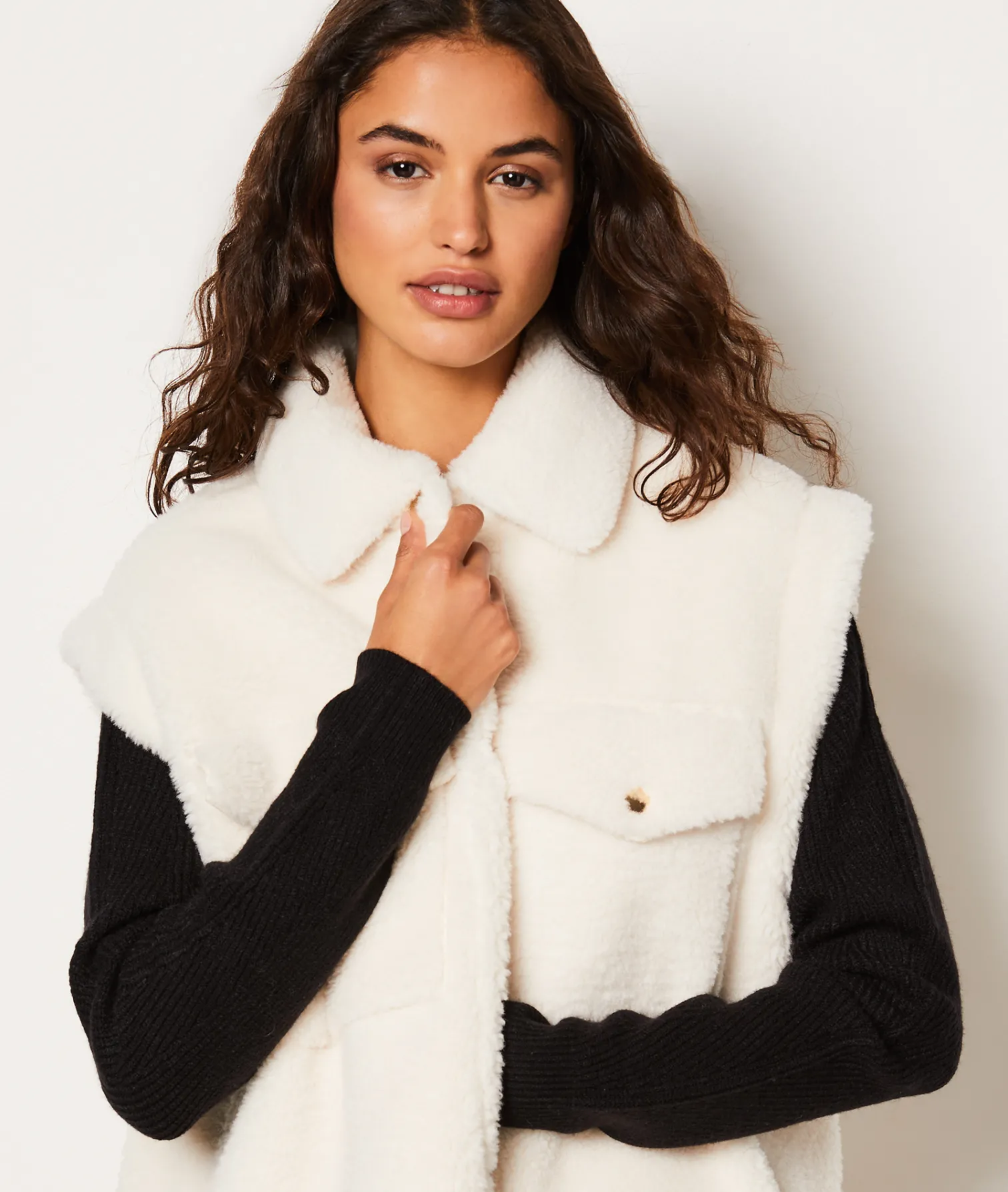 Etam Manteau sans manches en fausse fourrure ECRU Outlet