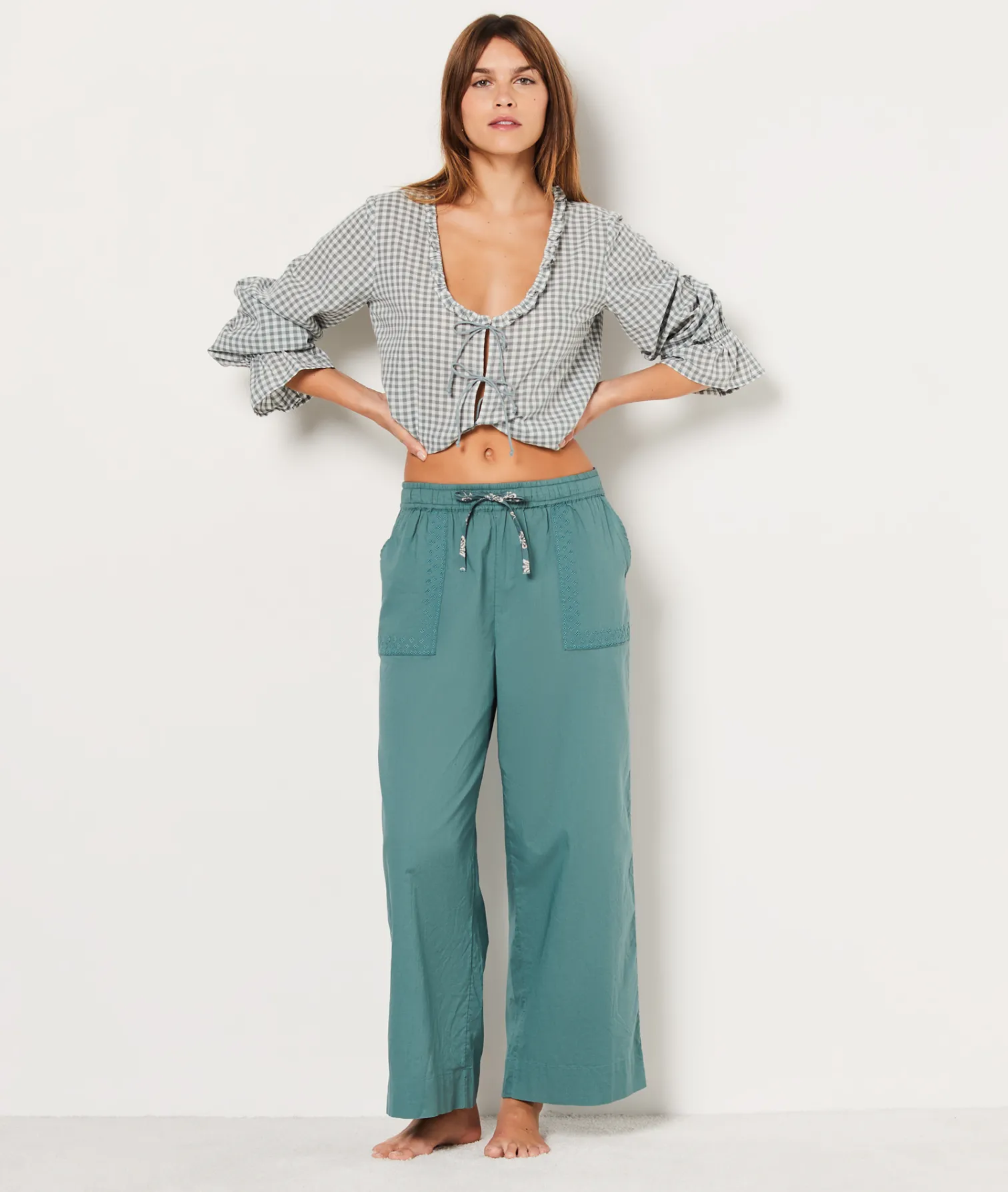 Etam Pantalon de pyjama avec broderies 7/8ème VERT Flash Sale