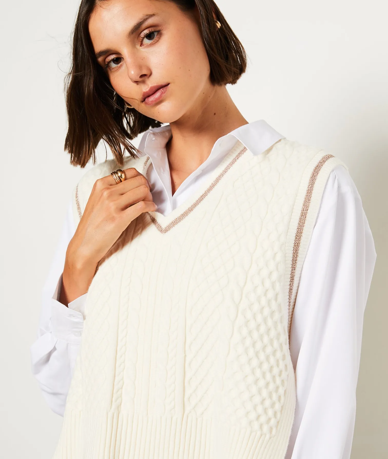 Etam Pull sans manches col V ECRU Cheap
