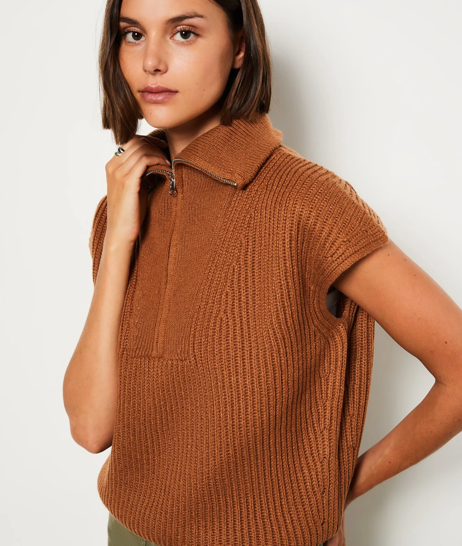 Etam Pull Zip sans manches HENNE Cheap