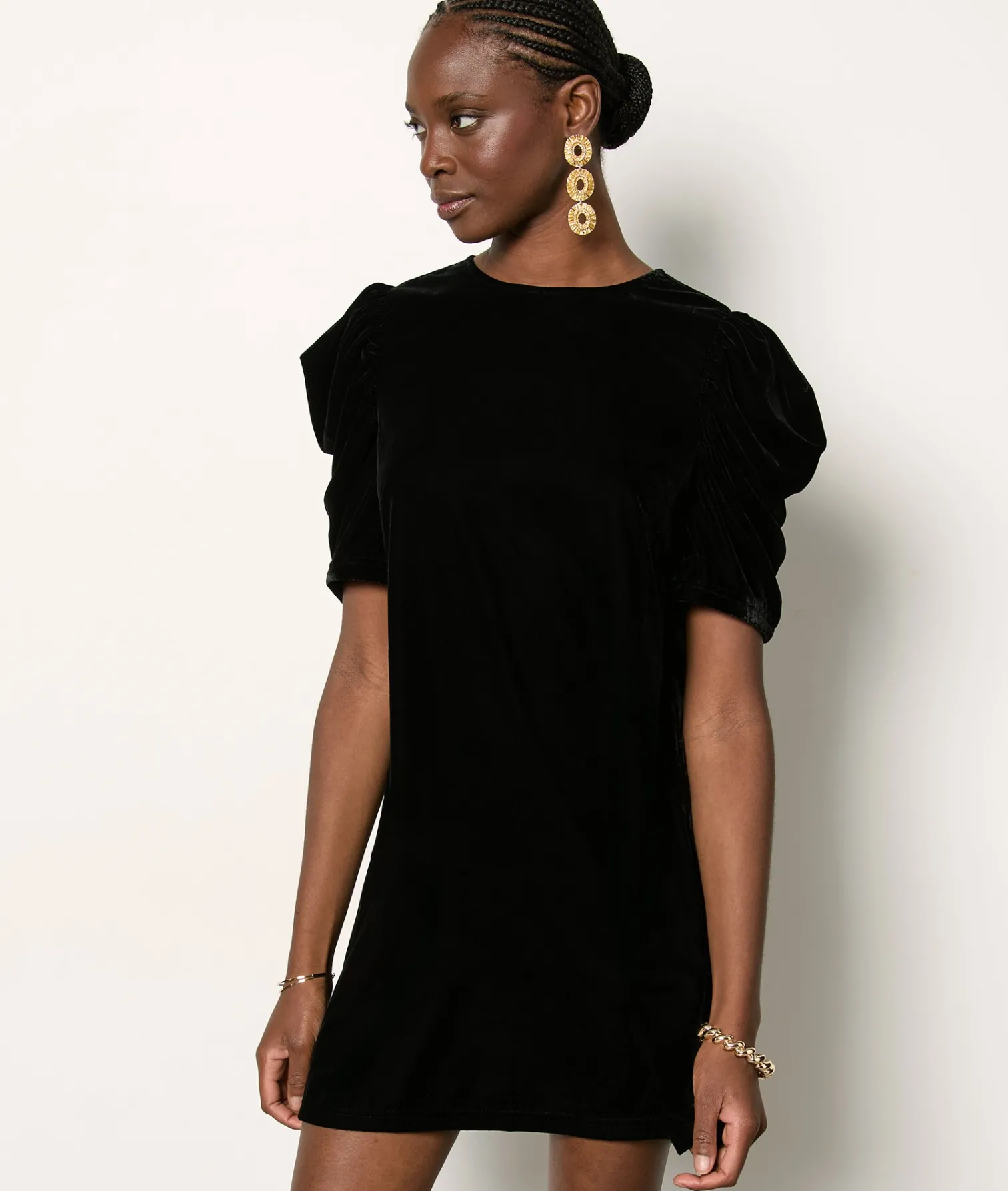 Etam Robe manches ballons en velours NOIR Flash Sale