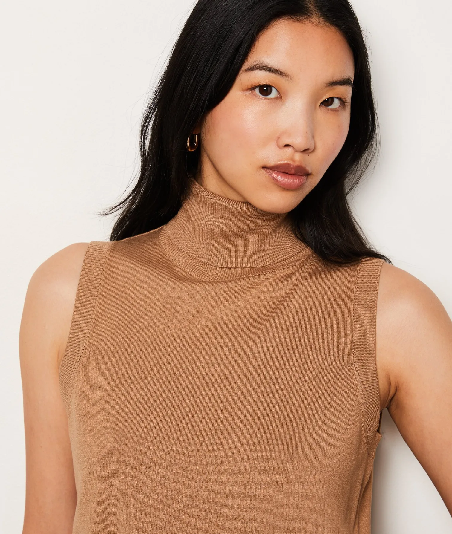 Etam Sleeveless Turtleneck Sweater BEIGE New