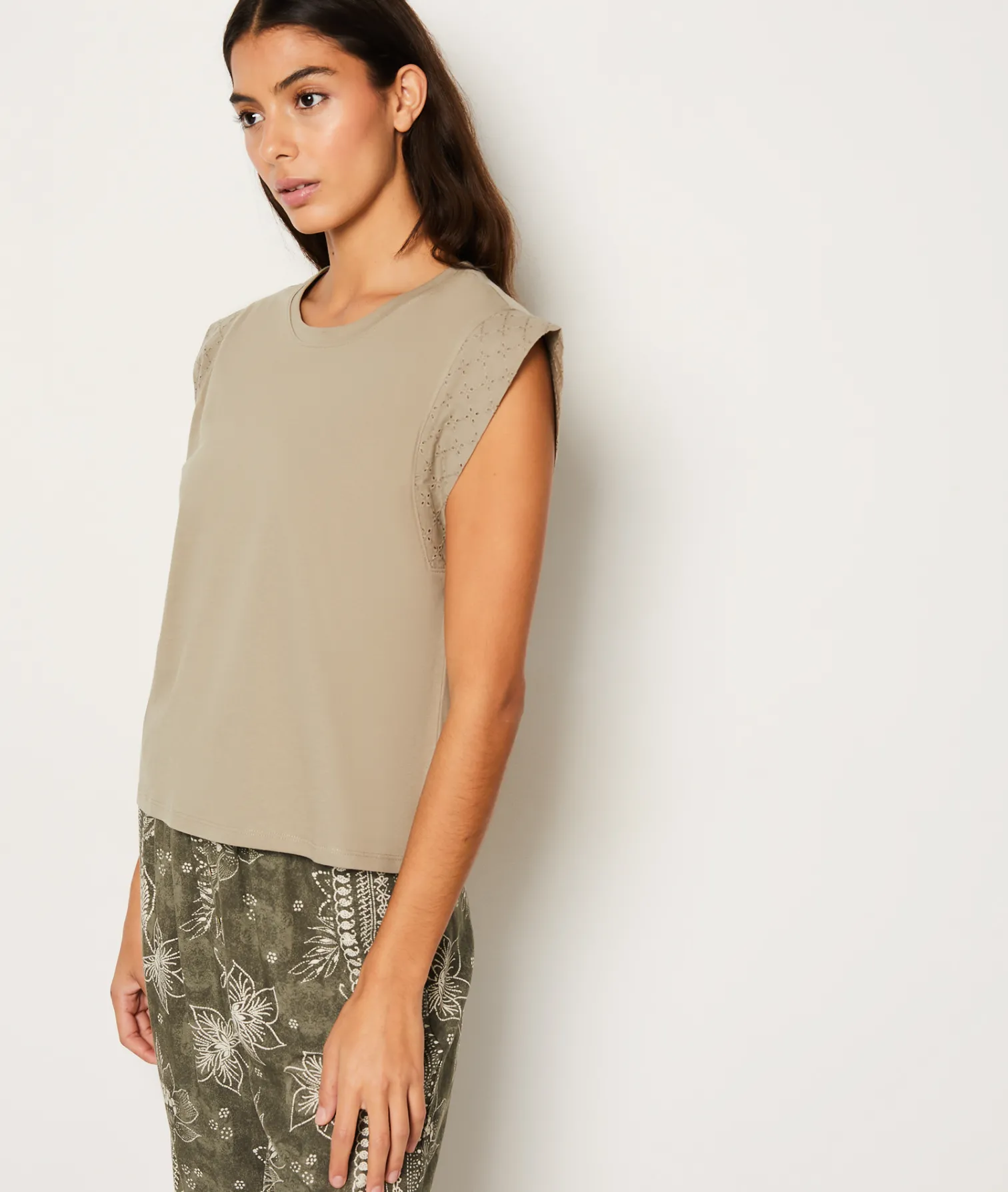 Etam T-shirt de pyjama en coton détail broderie KAKI Store
