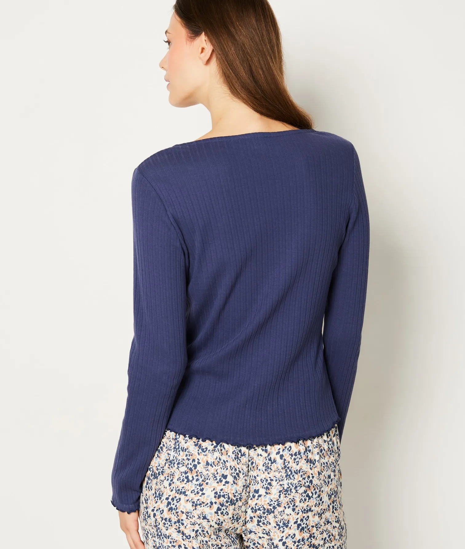 Etam T-shirt manches longues boutons sur le décolleté MARINE Shop