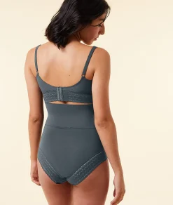 Etam Wireless Lightly Lined Bra with Nursing Clips BLACKBACKGROUNDPRINT Best Sale